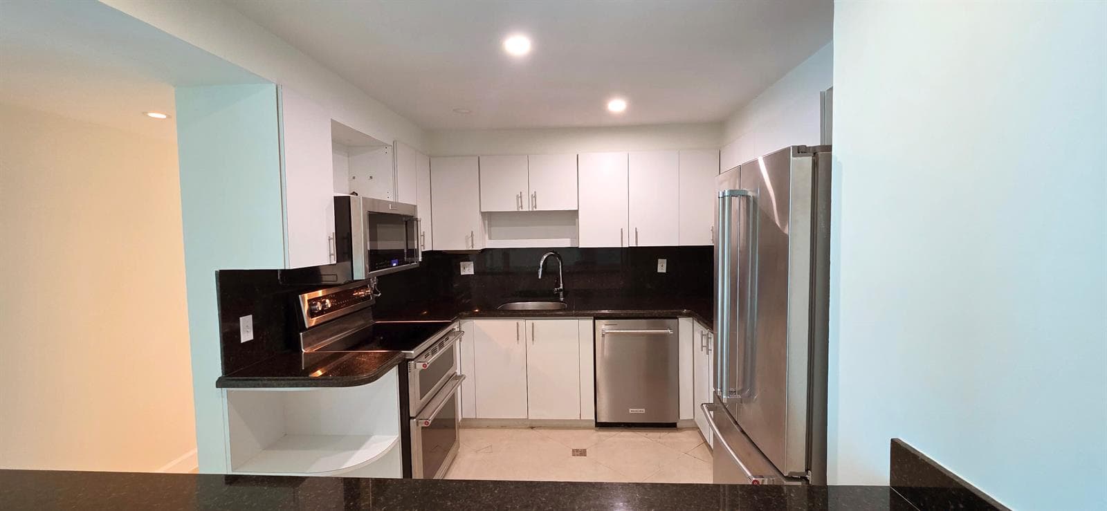 11111 Biscayne Boulevard Tower 2 - 4C or 427 photo 9