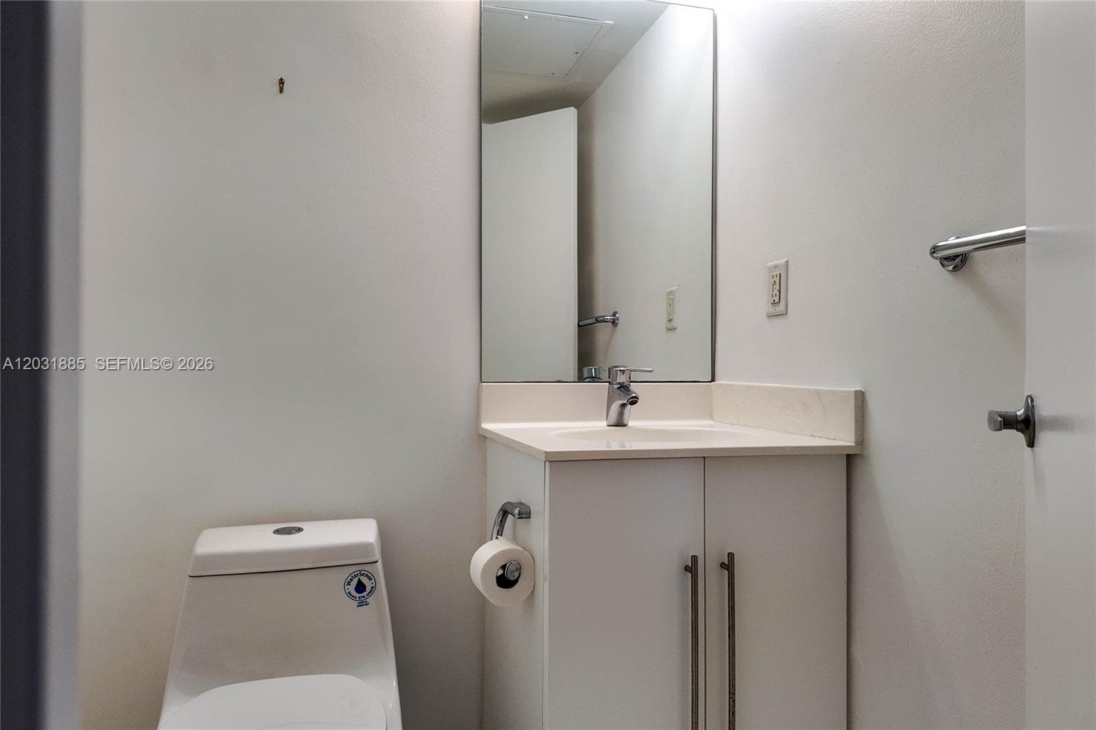 3000 S Ocean Dr 712 photo 12