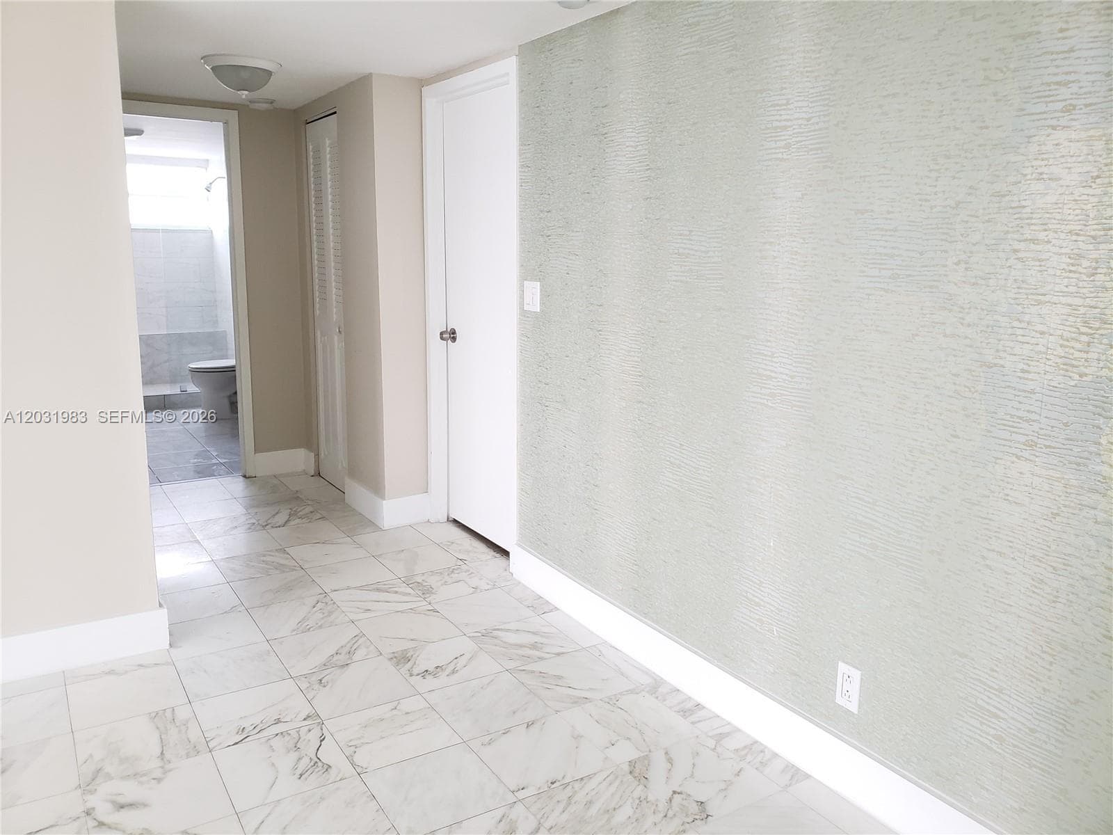 100 Golden Isles Dr PH 7 photo 7