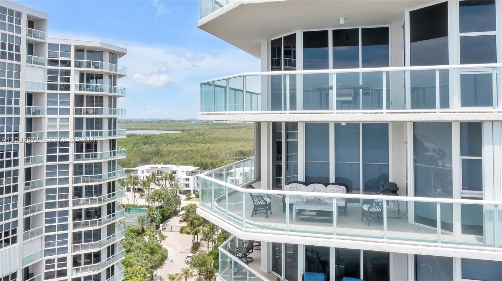 6051 N Ocean Dr 1501 photo 25