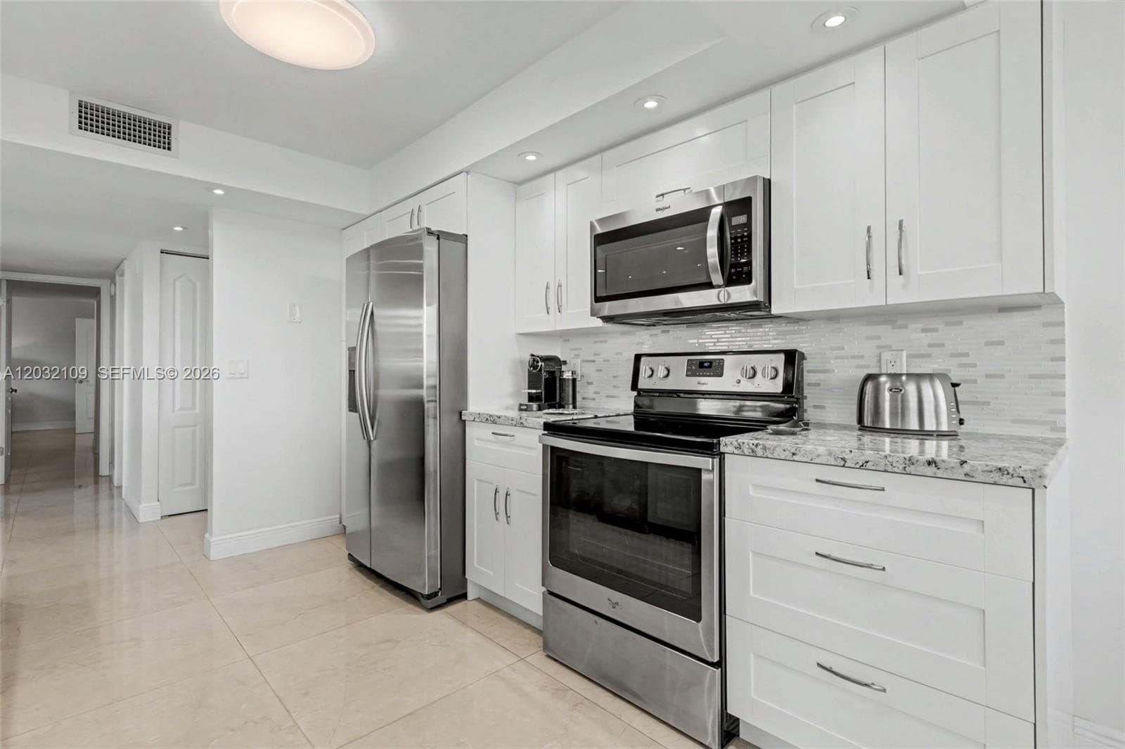 2017 S Ocean Dr 209 photo 2