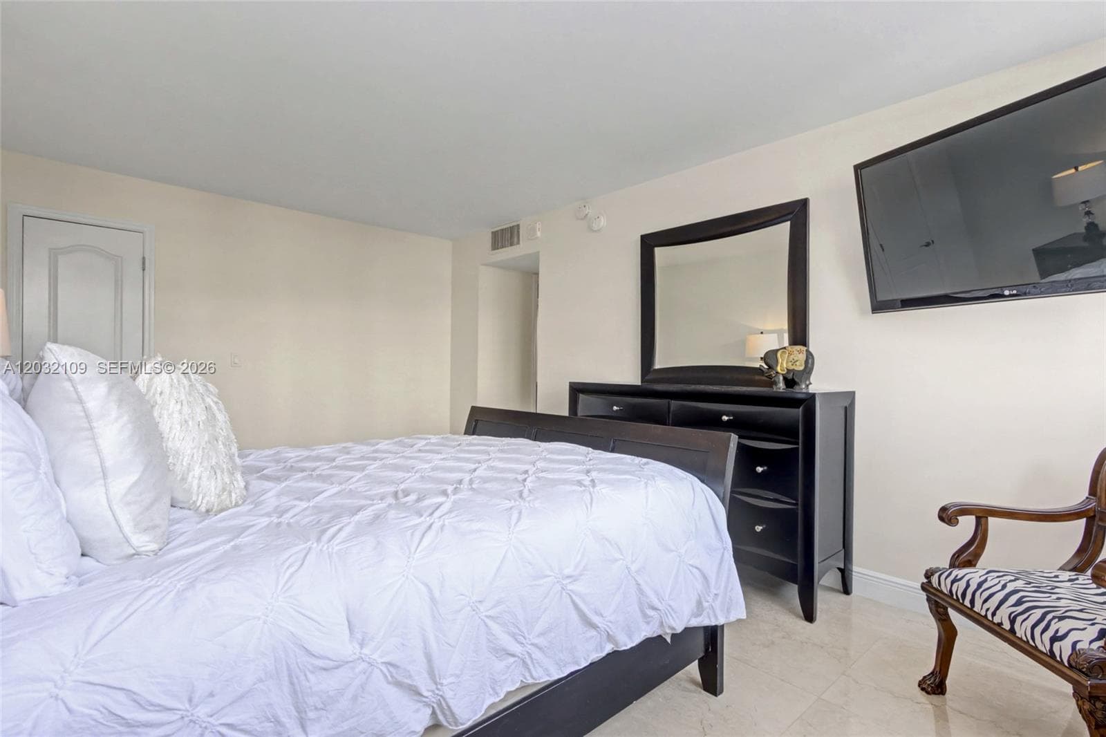 2017 S Ocean Dr 209 photo 22