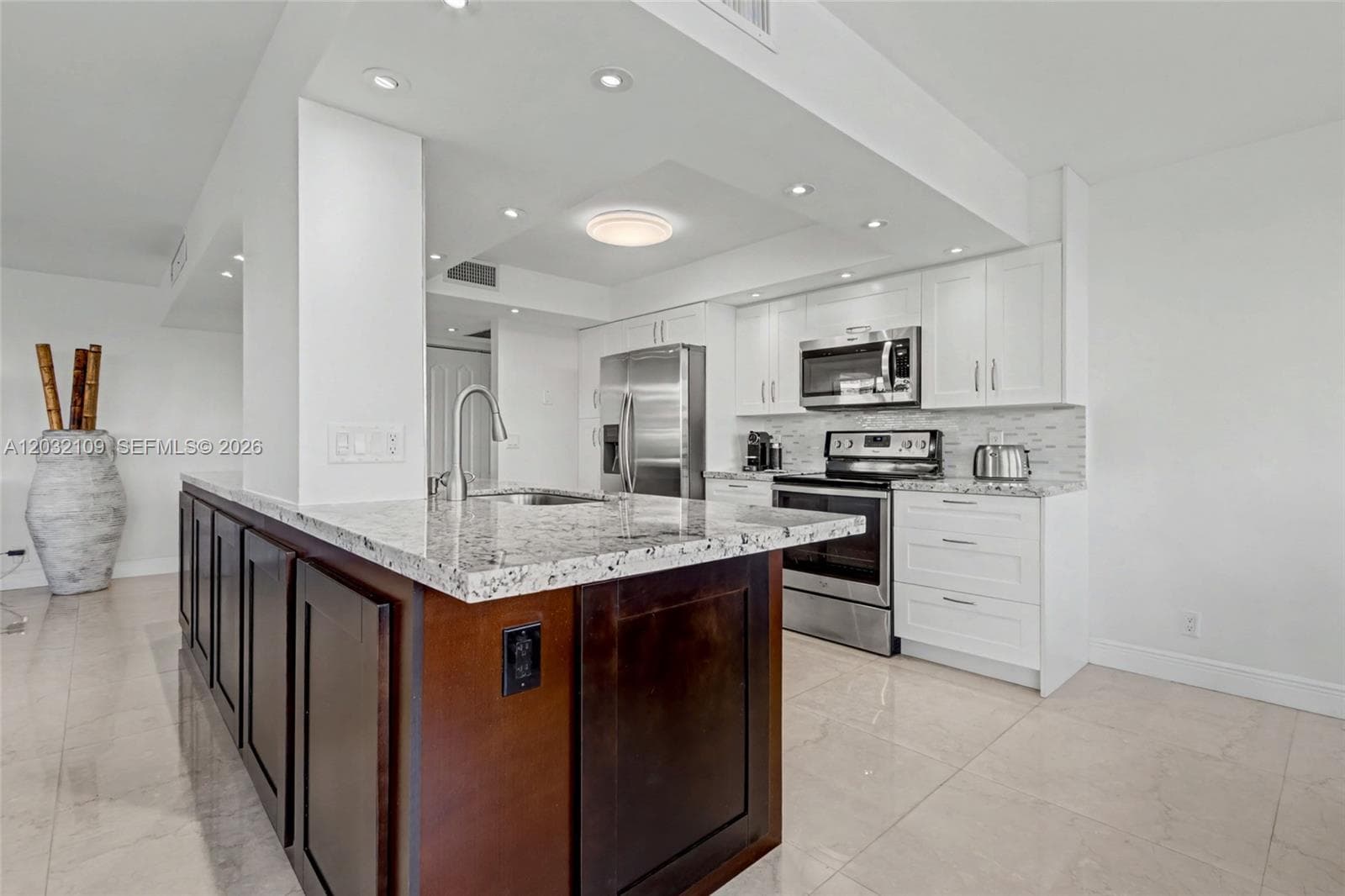 2017 S Ocean Dr 209 photo 3