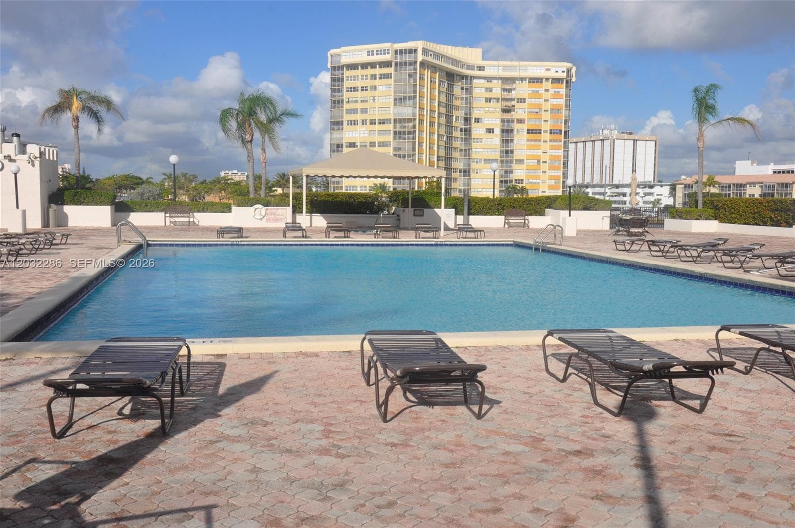 1865 S Ocean Dr 12E photo 16