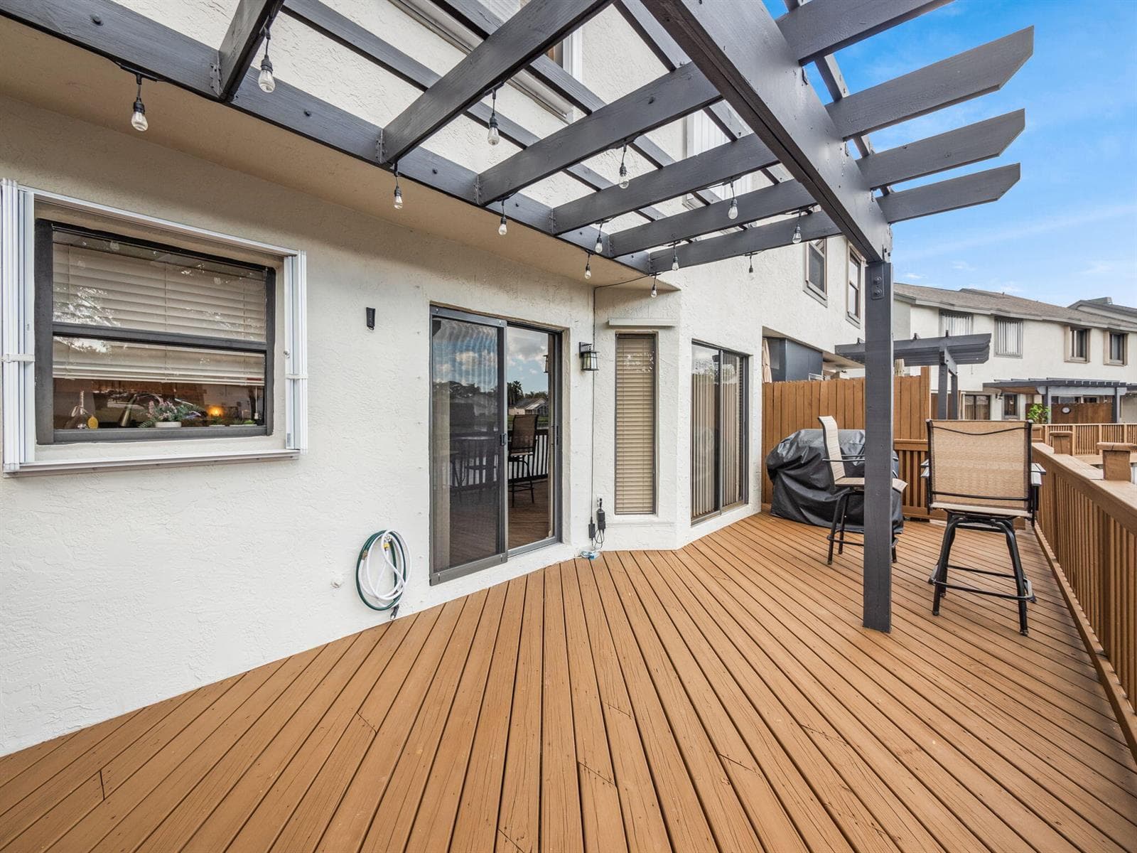 1103 Landings Boulevard photo 22