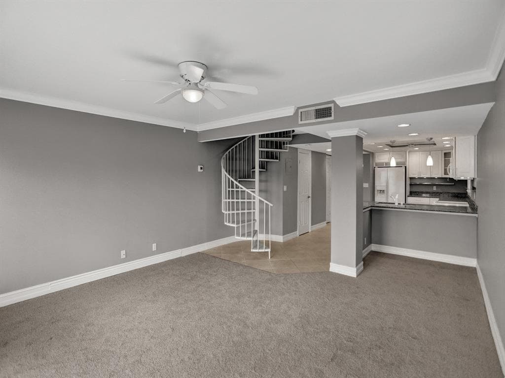 620 Tennis Club Drive 304 photo 11