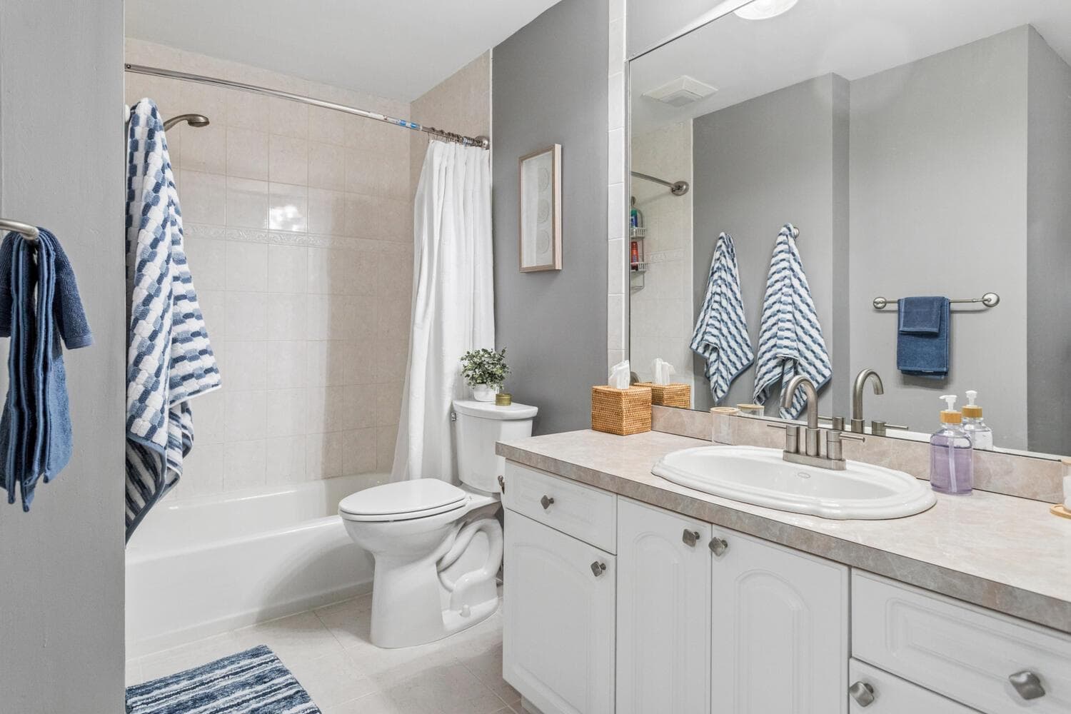 160 Cypress Club Drive Unit 612 photo 19