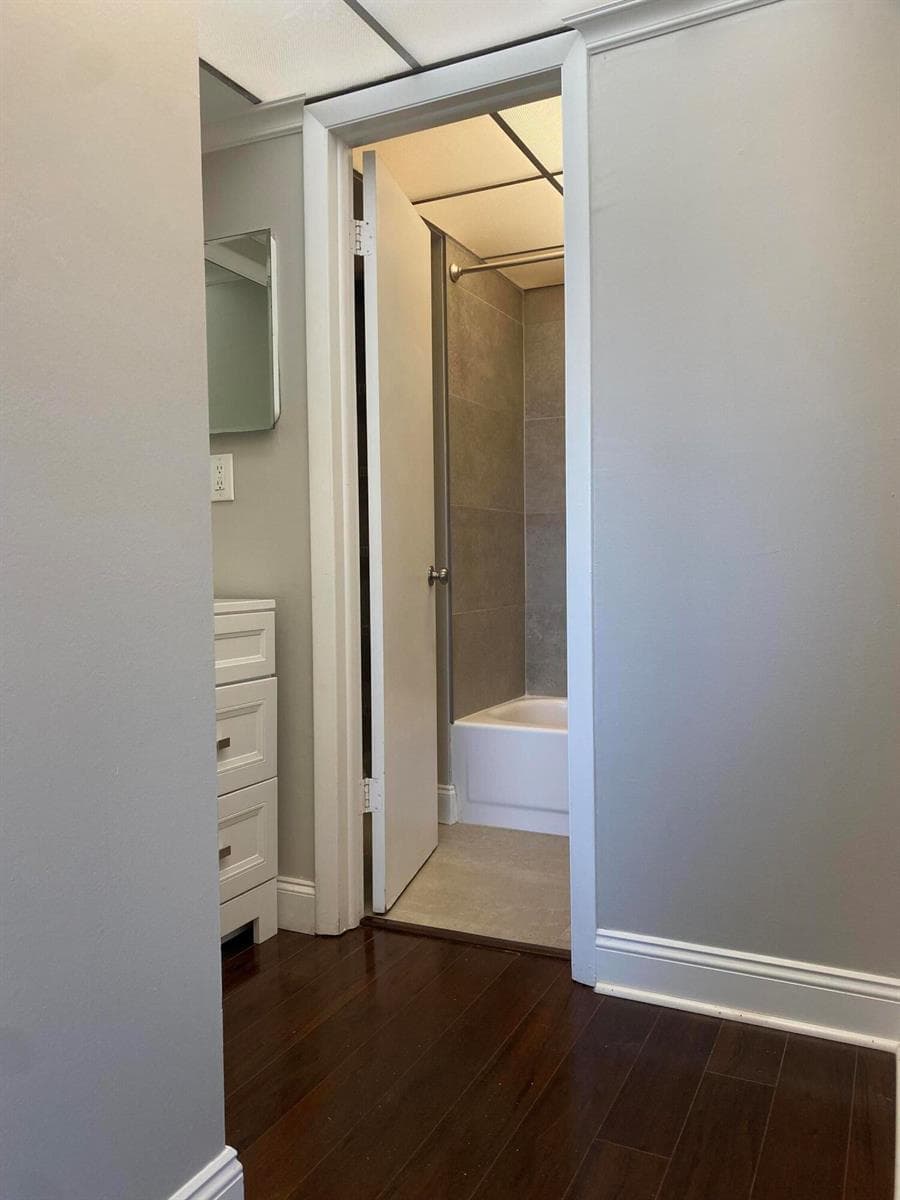 9 Royal Palm Way 403 photo 23