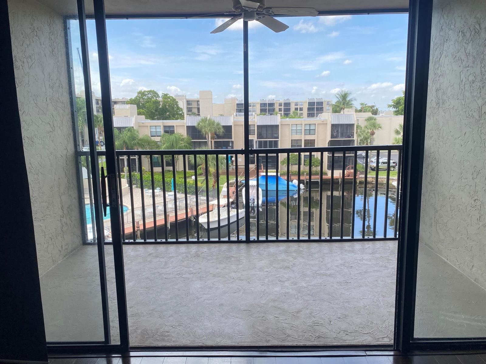 9 Royal Palm Way 403 photo 12