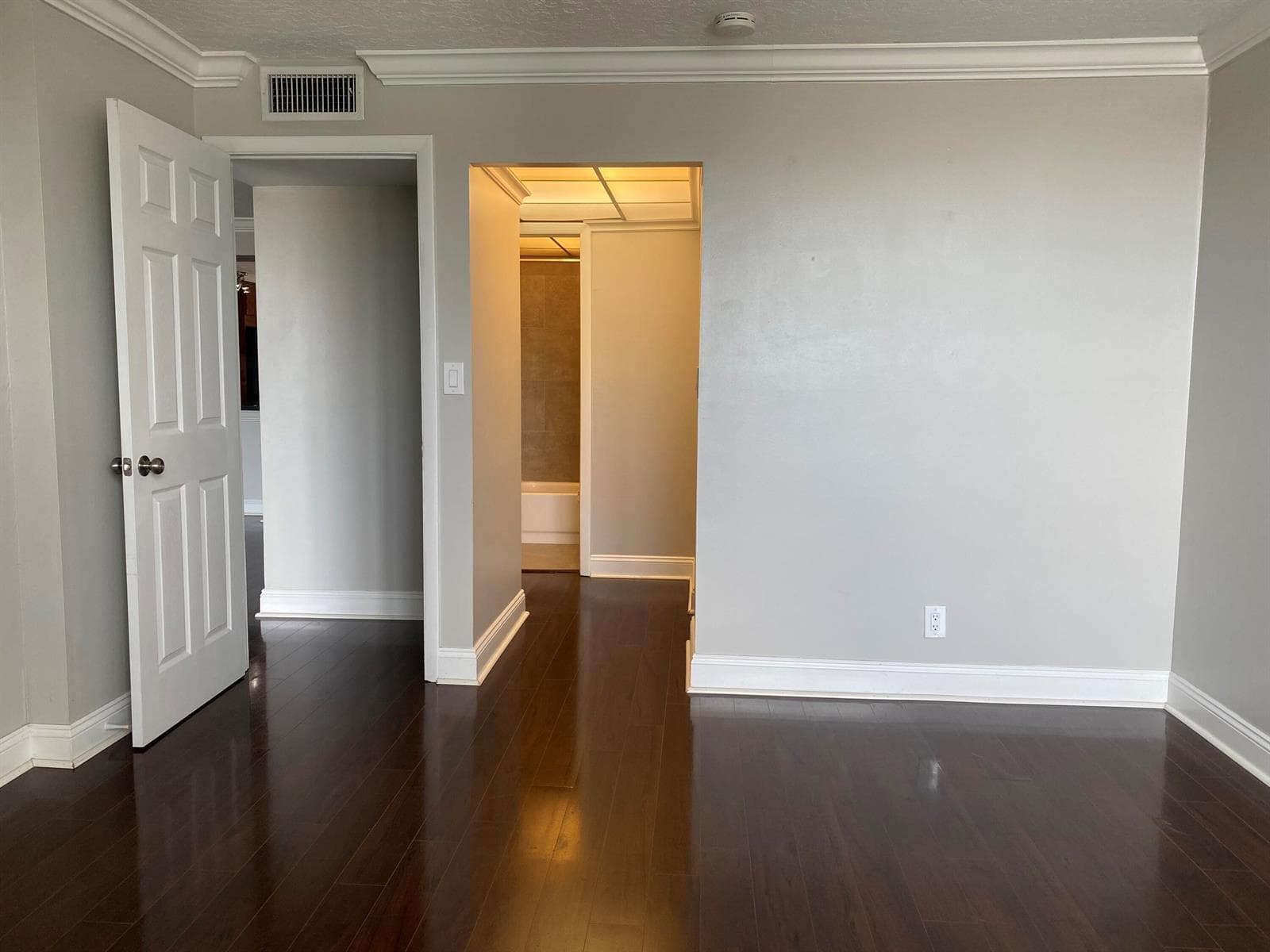 9 Royal Palm Way 403 photo 22