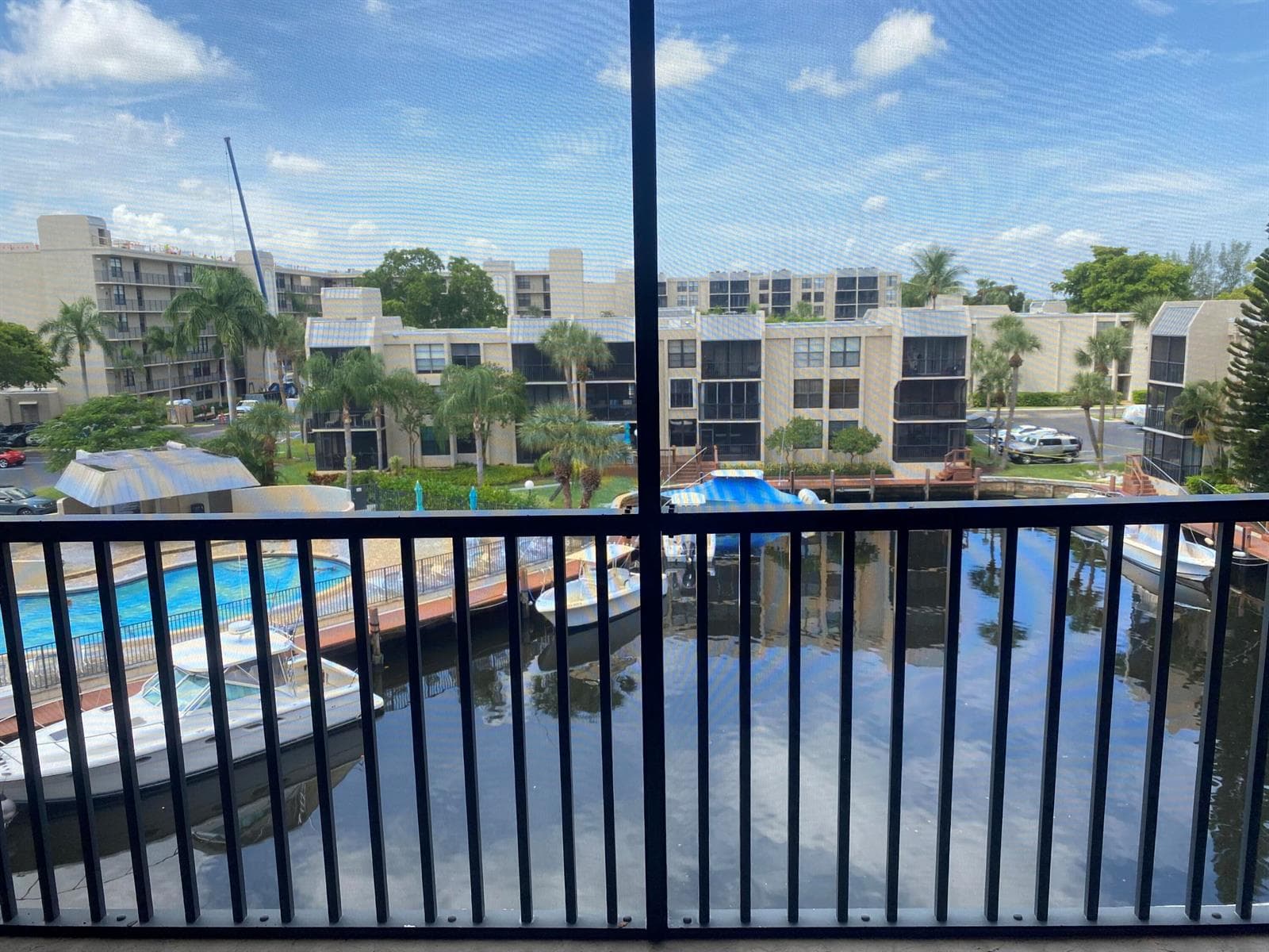 9 Royal Palm Way 403 photo 1