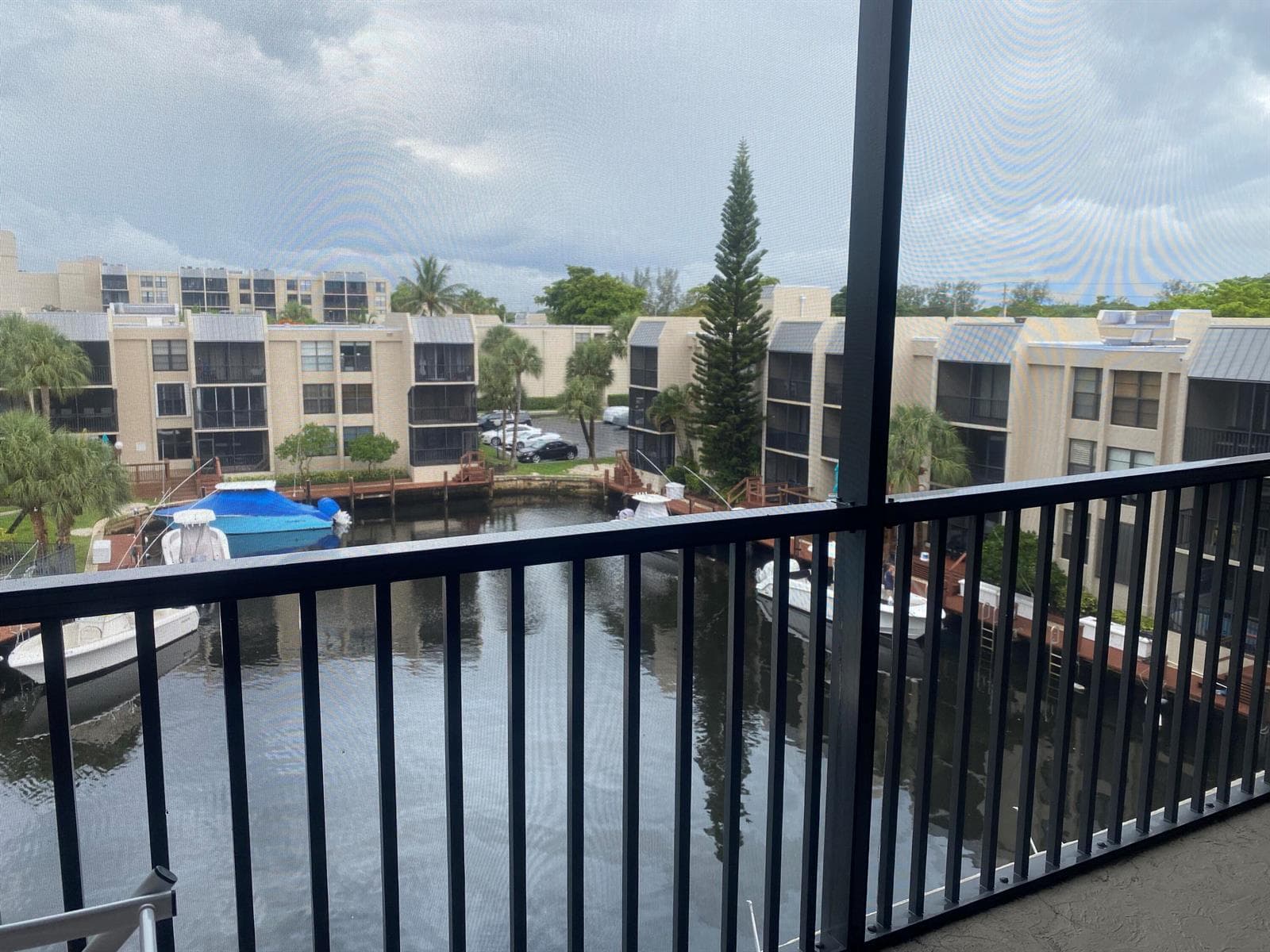9 Royal Palm Way 403 photo 1