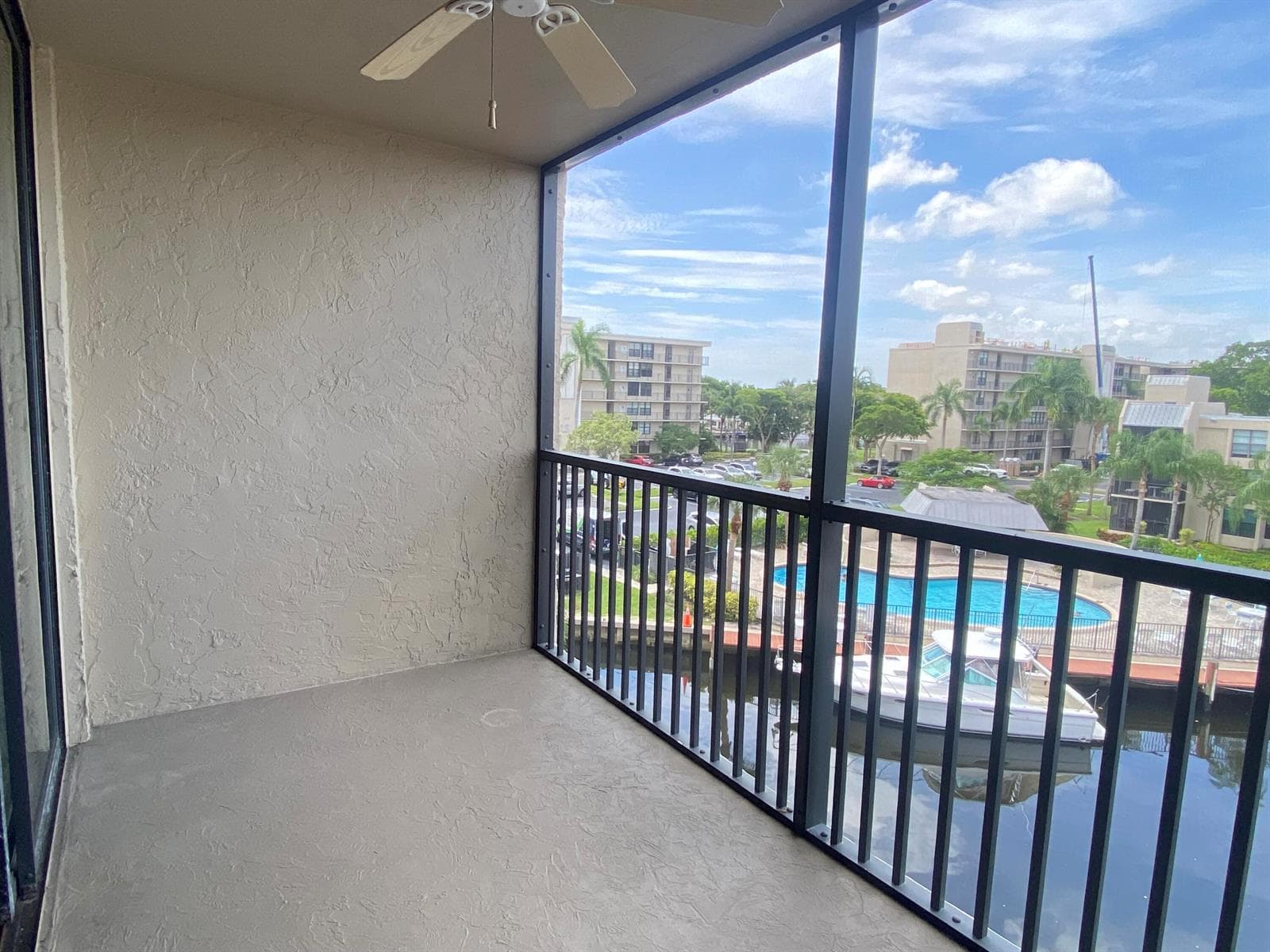 9 Royal Palm Way 403 photo 14