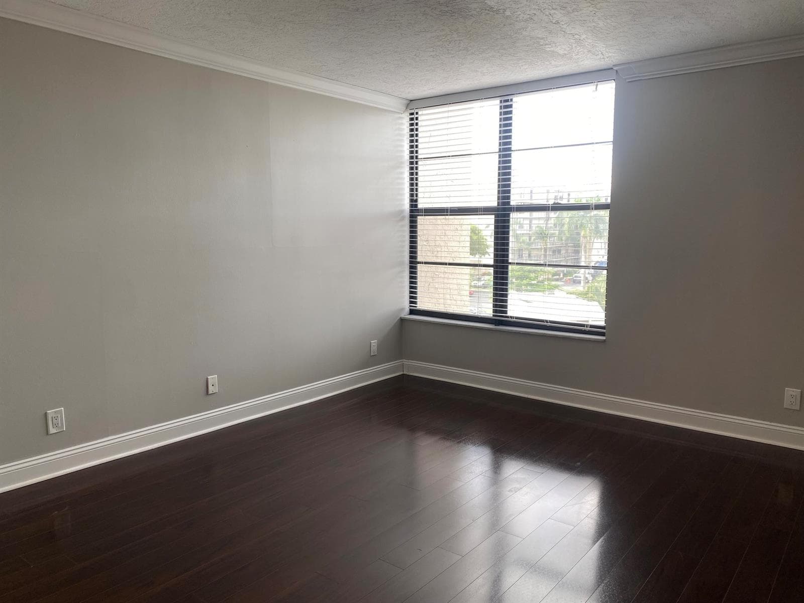 9 Royal Palm Way 403 photo 18