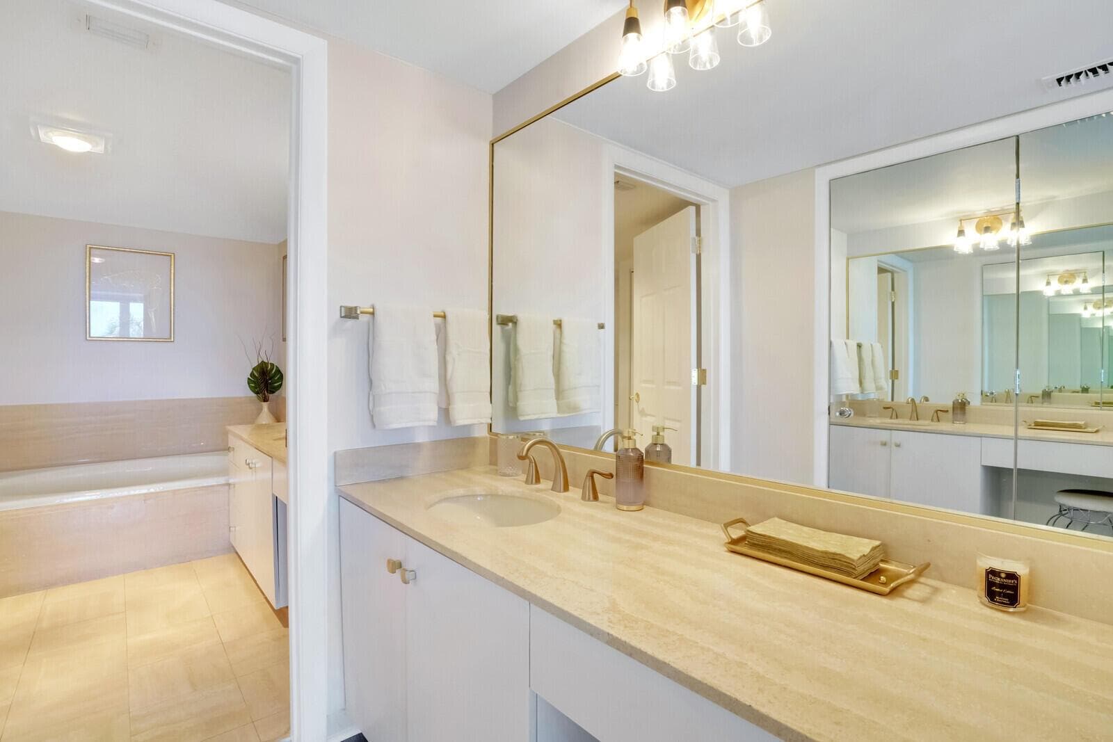 4101 N Ocean Boulevard D-207 photo 23