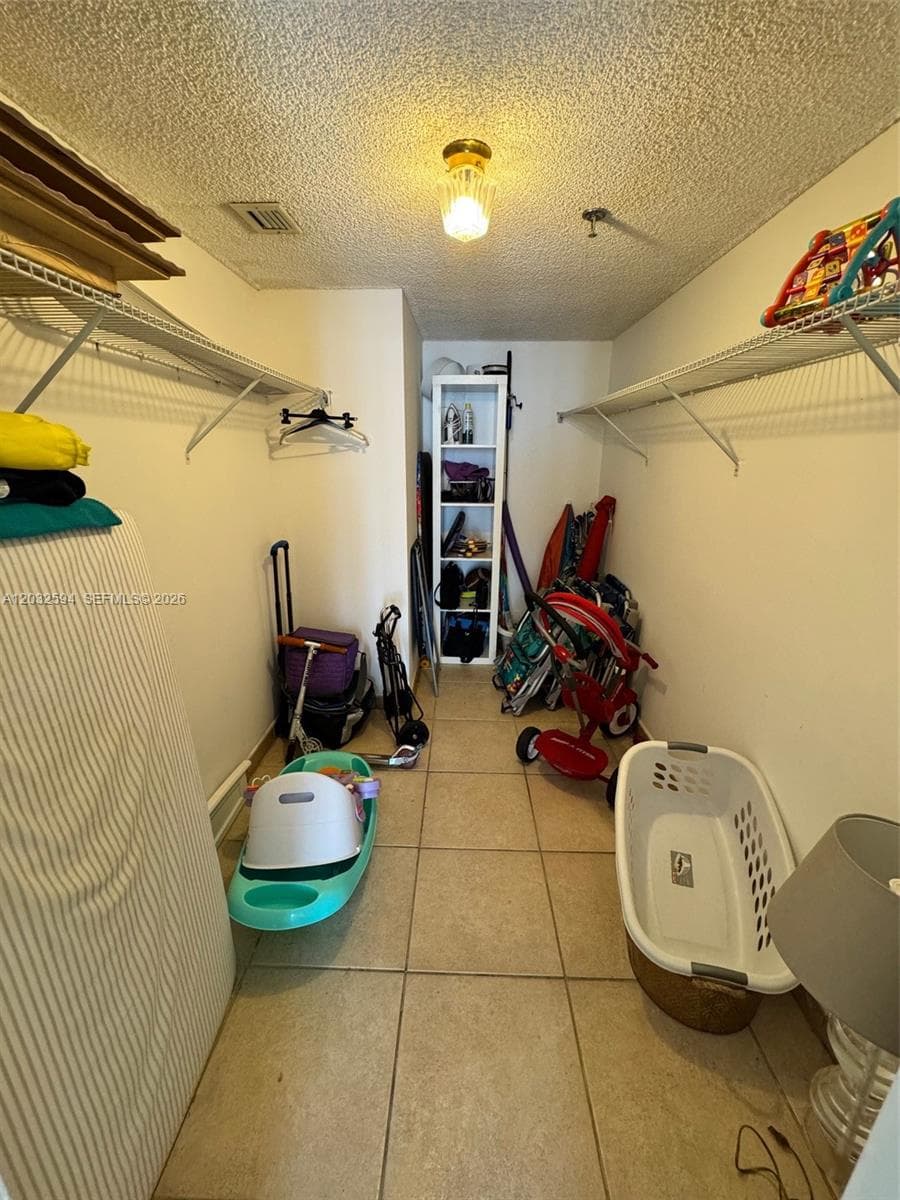 2625 Collins Ave 1801 photo 12