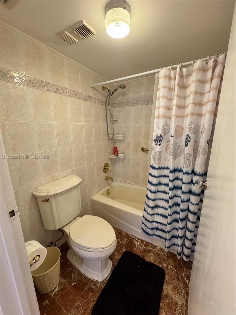 2625 Collins Ave 1801 photo 9