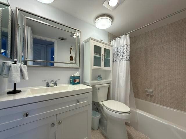 29 Yacht Club Drive 306 photo 19