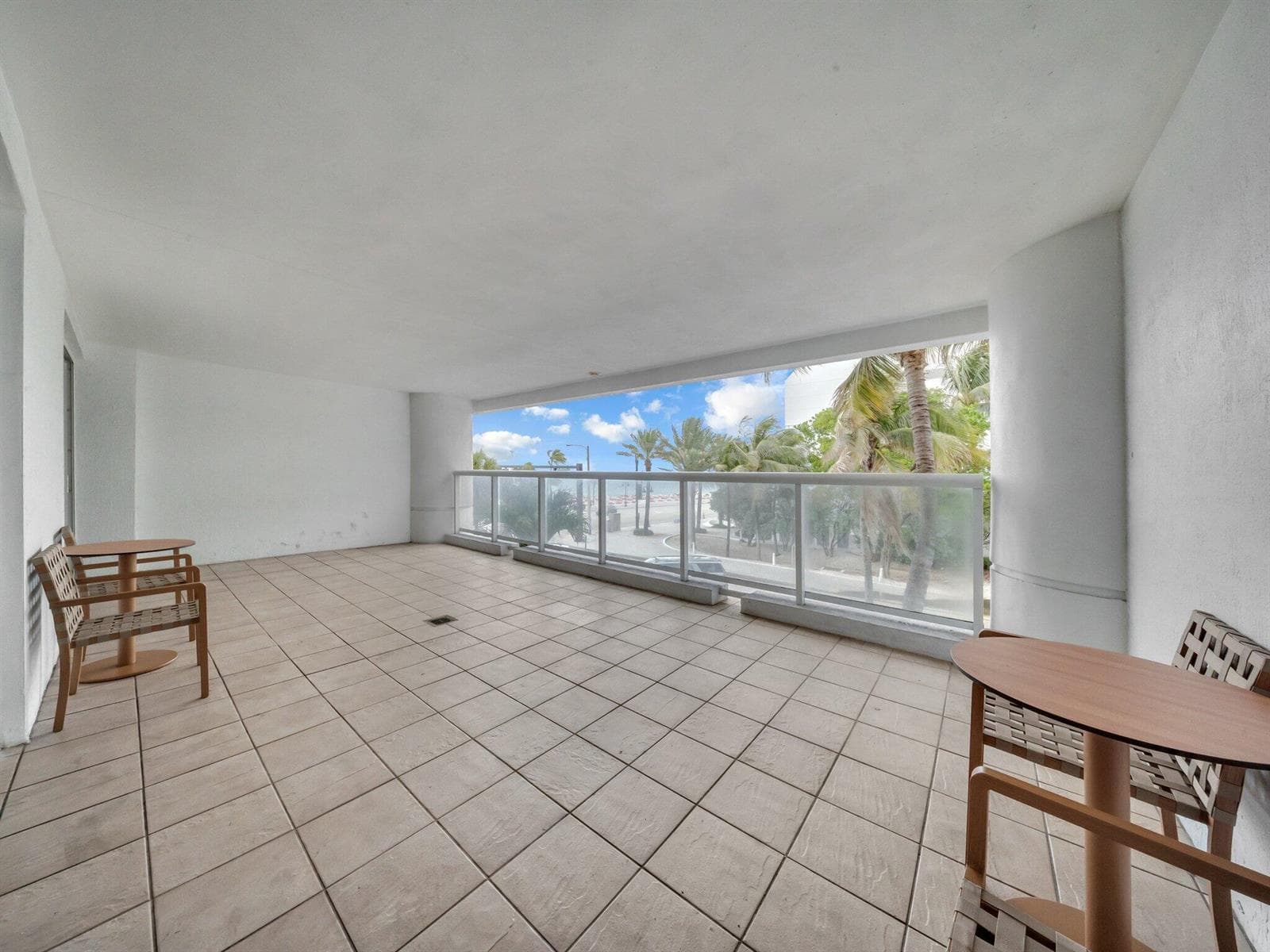 505 N Fort Lauderdale Beach Boulevard #221 photo 11