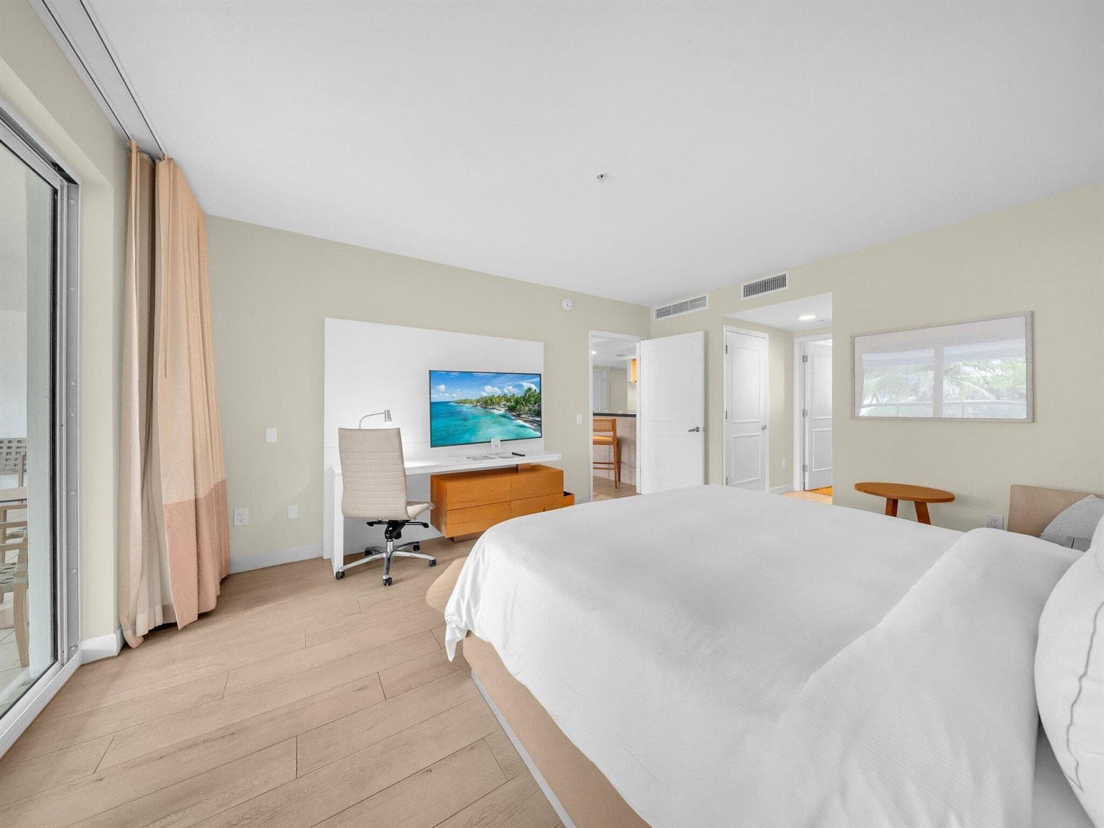 505 N Fort Lauderdale Beach Boulevard #221 photo 19