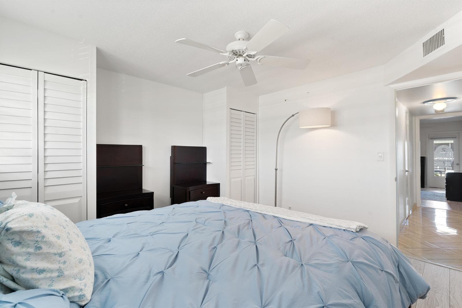 117 Lehane Terrace 210 photo 13