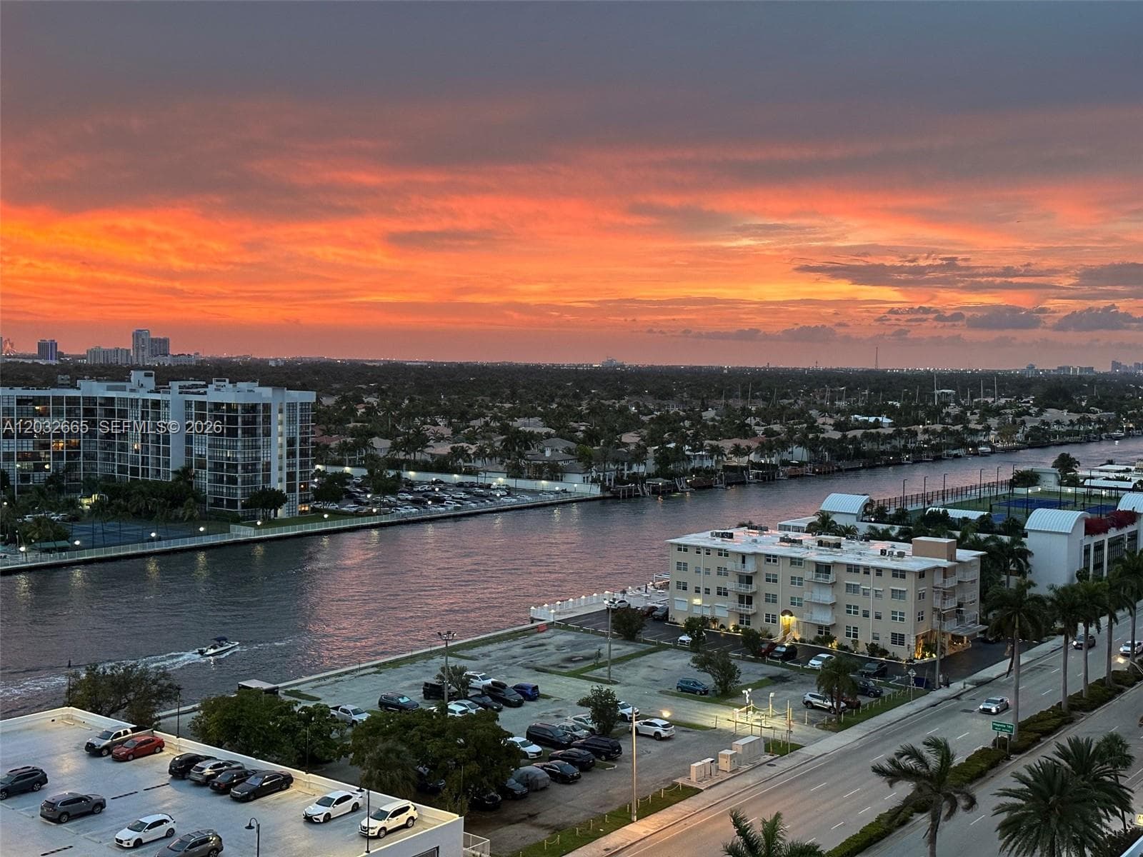 3001 S Ocean Dr 1429 photo 22