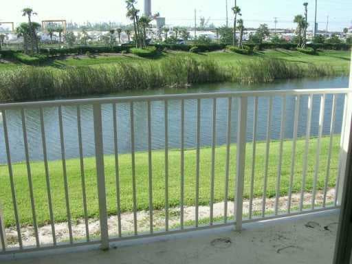 1049 Golden Lakes Boulevard 122 photo 2