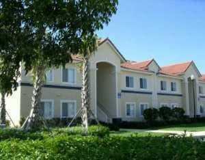 1049 Golden Lakes Boulevard 122 photo 1