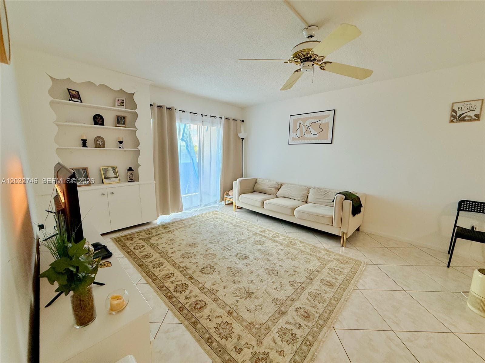 400 Kings Point Dr 309 photo 2