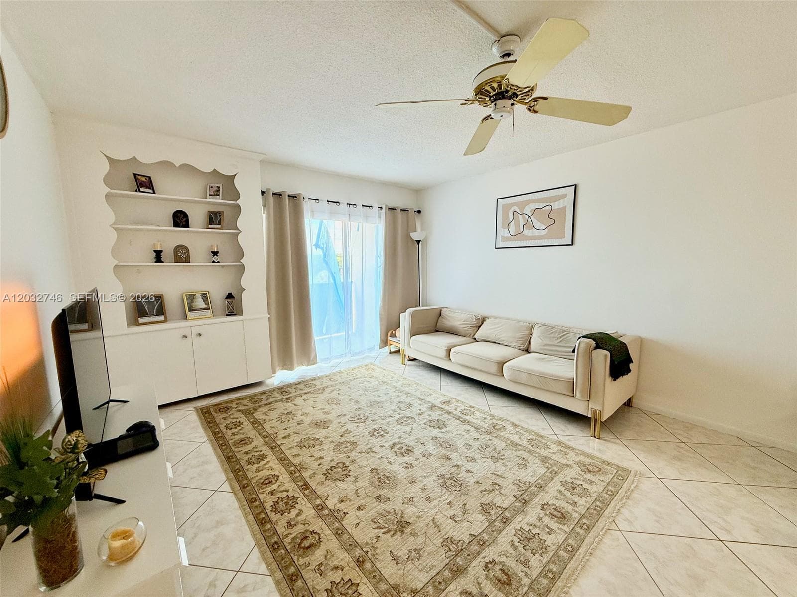 400 Kings Point Dr 309 photo 9