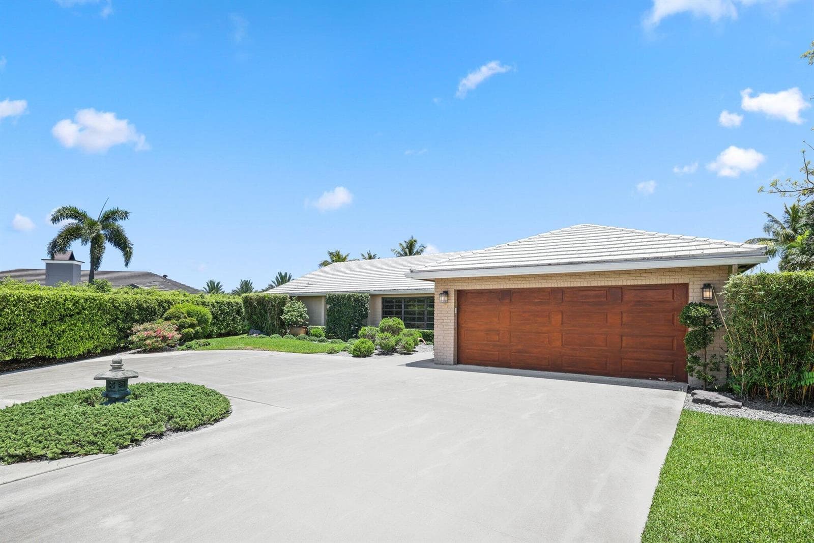 970 Orchid Lane photo 13