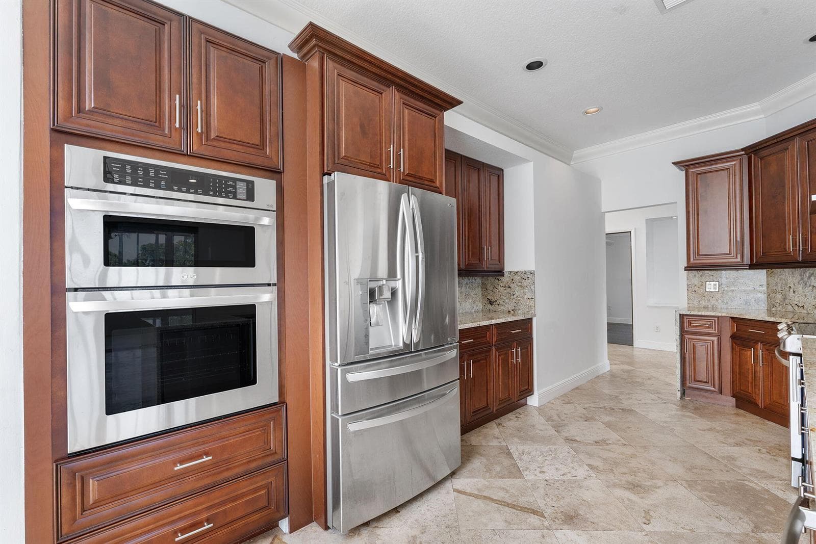 9399 Lake Serena Drive photo 7