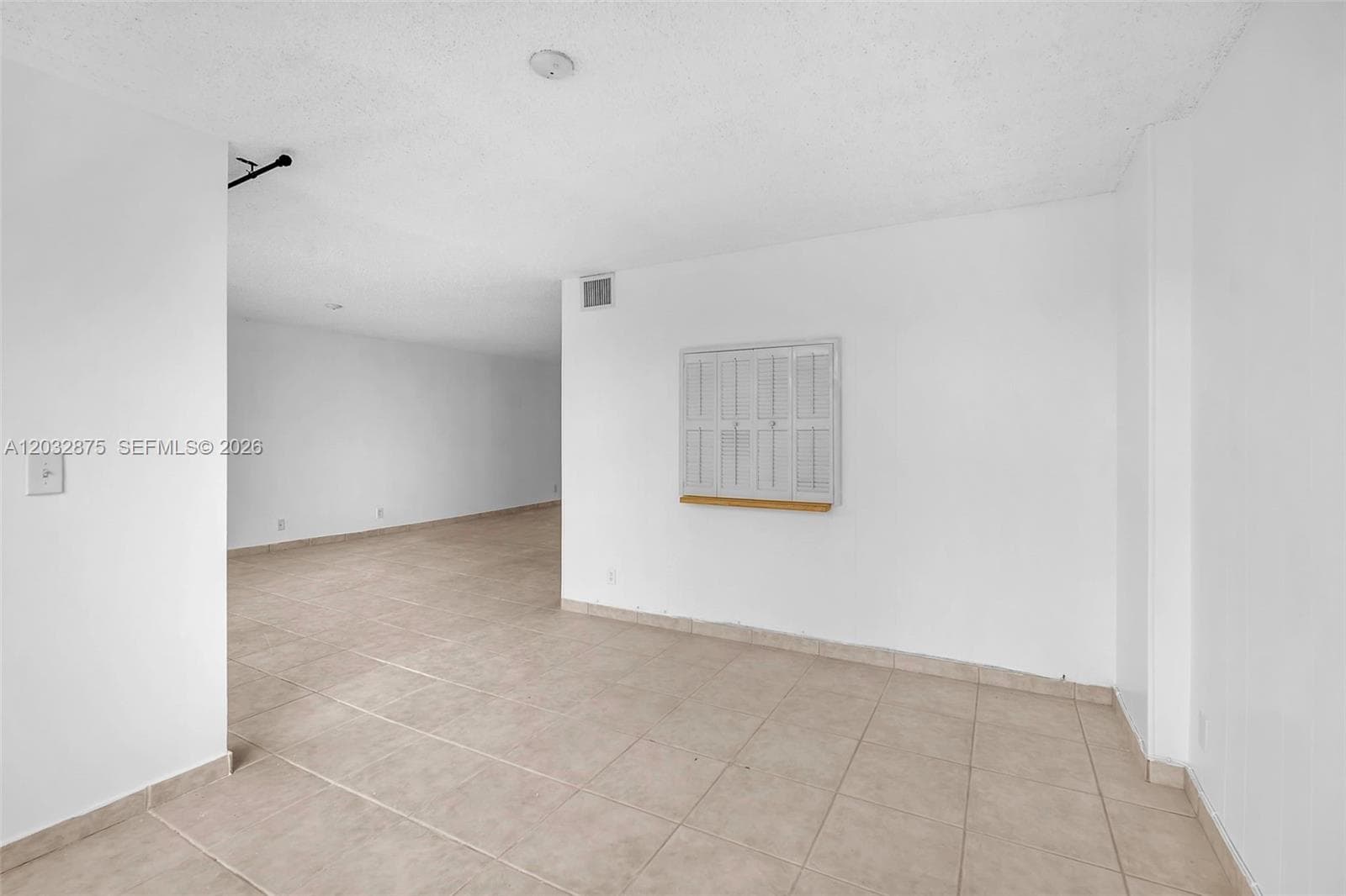 1000 Parkview Dr 229 photo 16