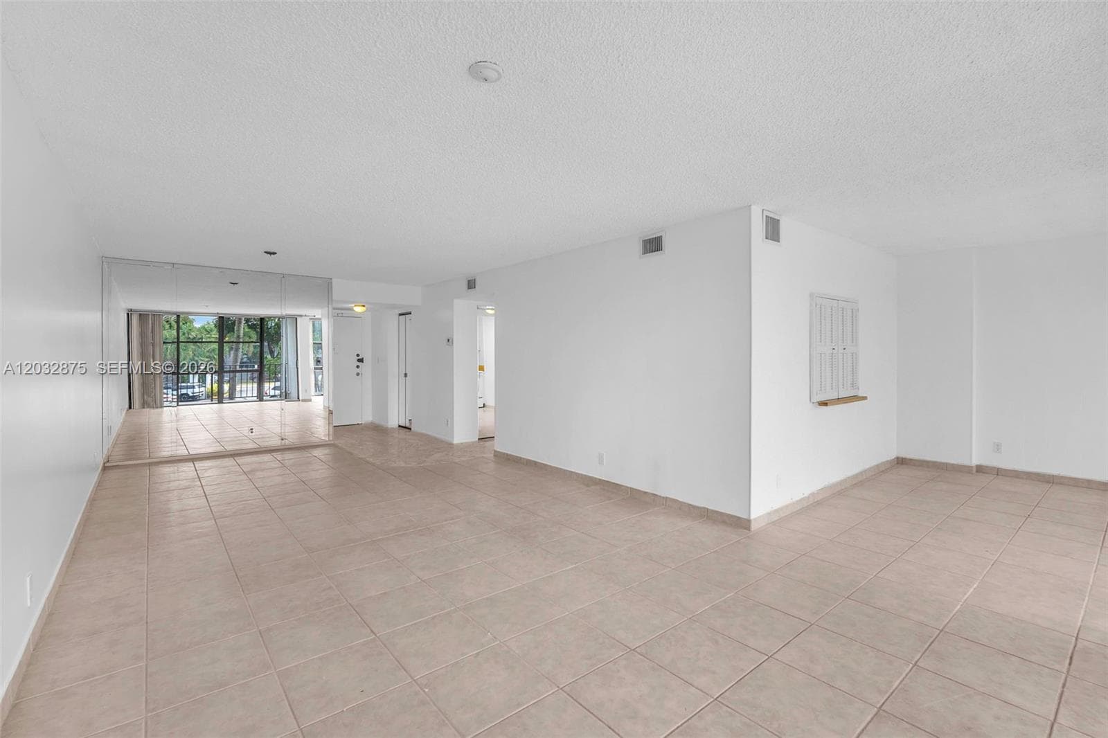 1000 Parkview Dr 229 photo 8