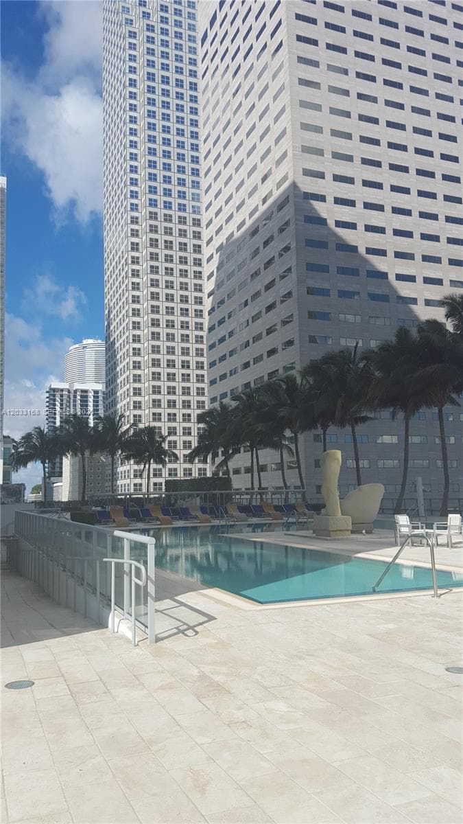 335 S Biscayne Blvd 2106 photo 20