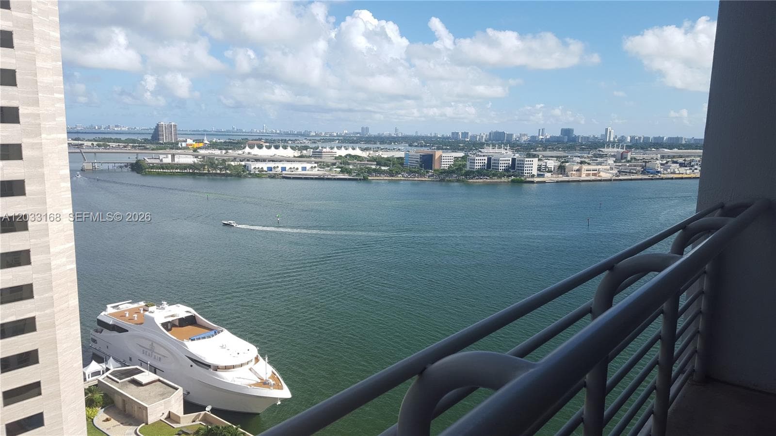 335 S Biscayne Blvd 2106 photo 9