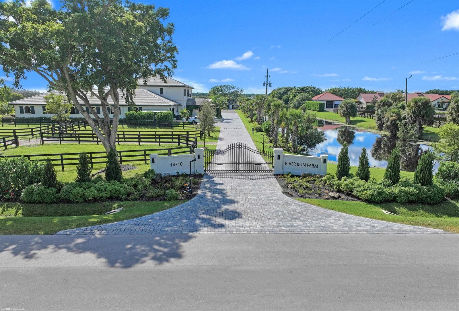 14710 Palm Beach Point Boulevard photo 5