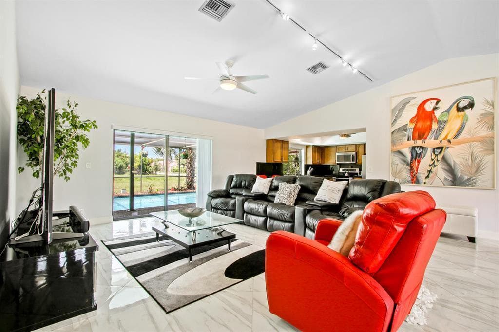1501 NW 7th Street photo 6