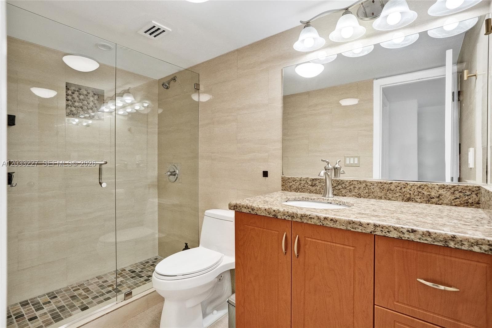2030 S Ocean Dr 821 photo 22
