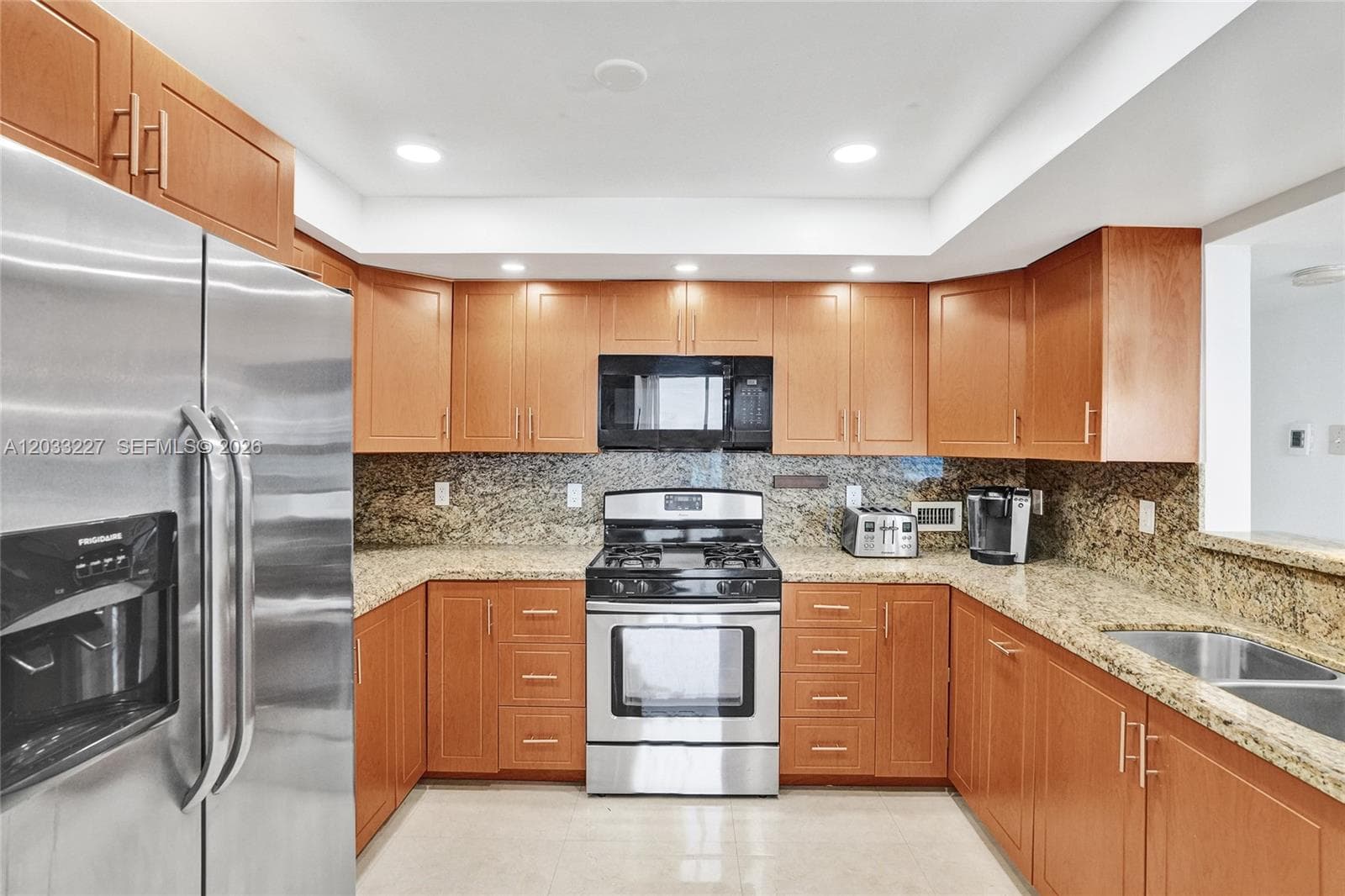 2030 S Ocean Dr 821 photo 7
