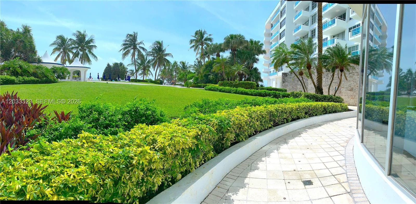 5151 Collins Ave 828 photo 17
