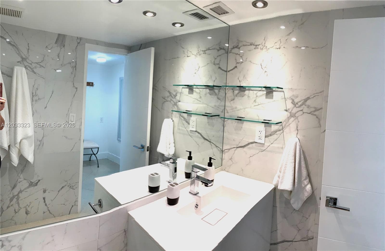 5151 Collins Ave 828 photo 10
