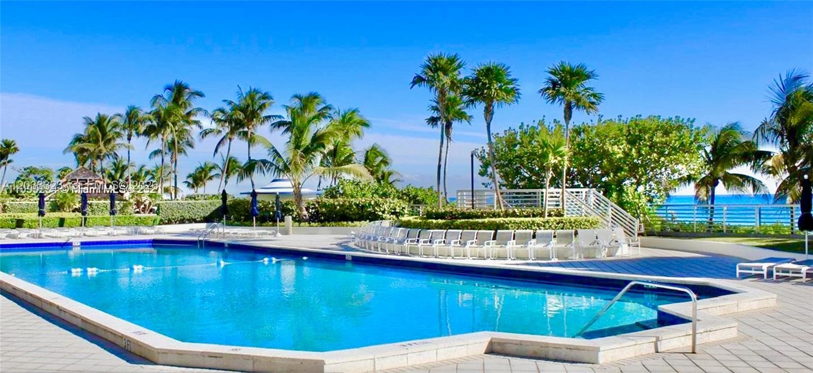 5151 Collins Ave 828 photo 14