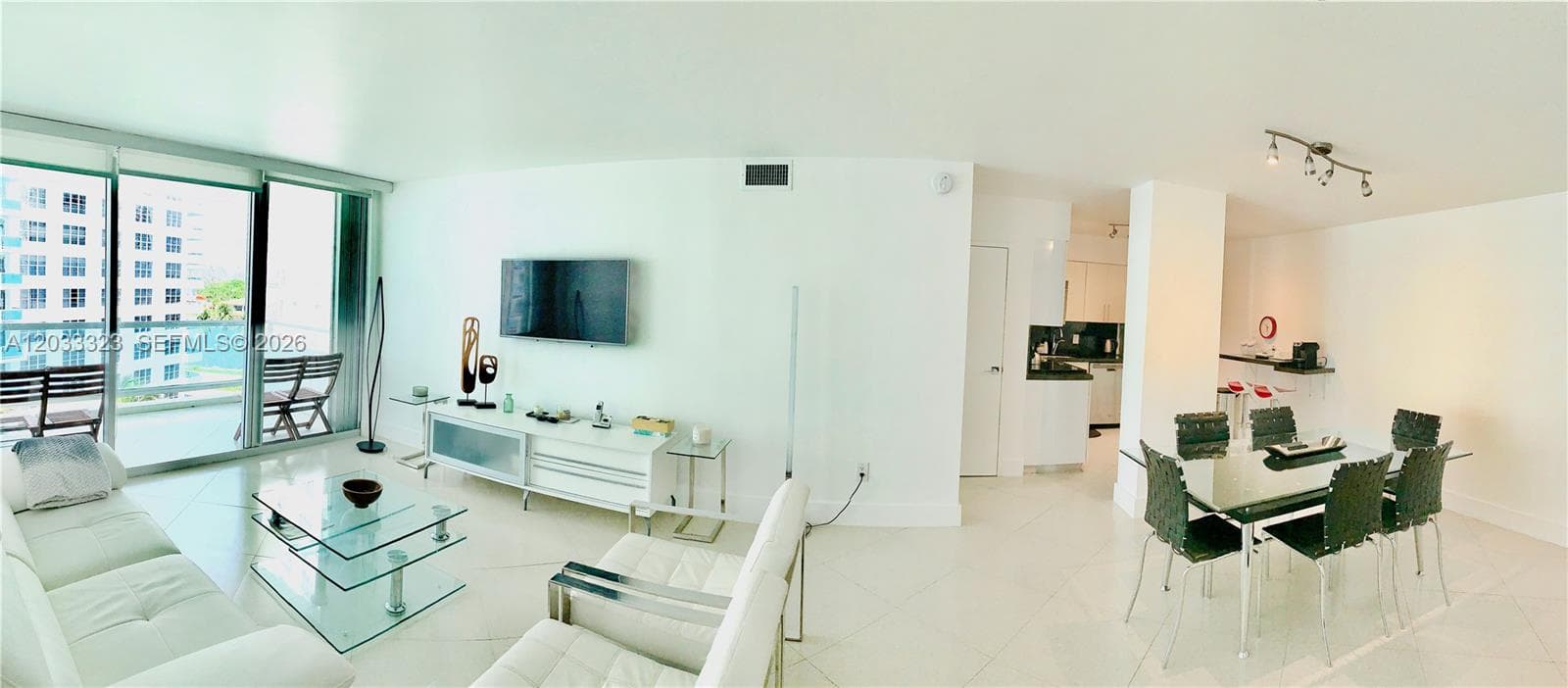 5151 Collins Ave 828 photo 4