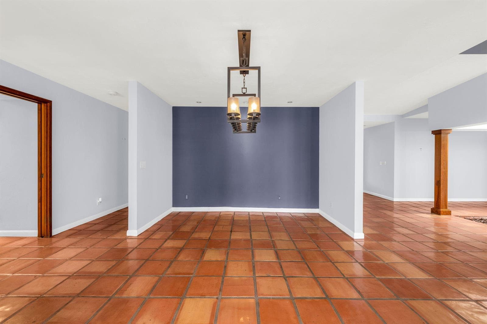 2810 NE 29th Street photo 8