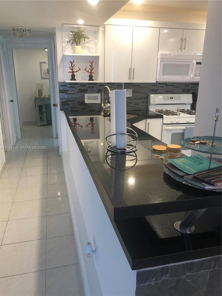 1826 photo 23