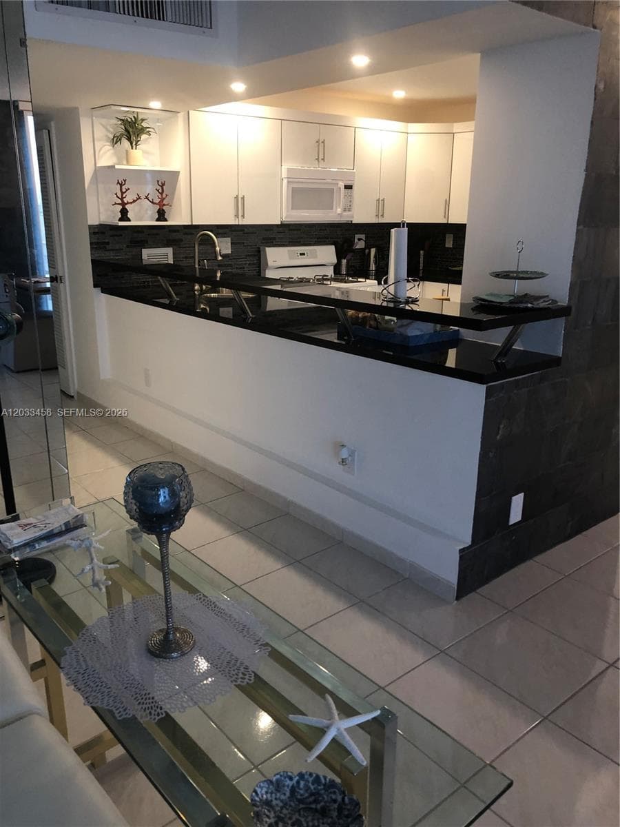1826 photo 20