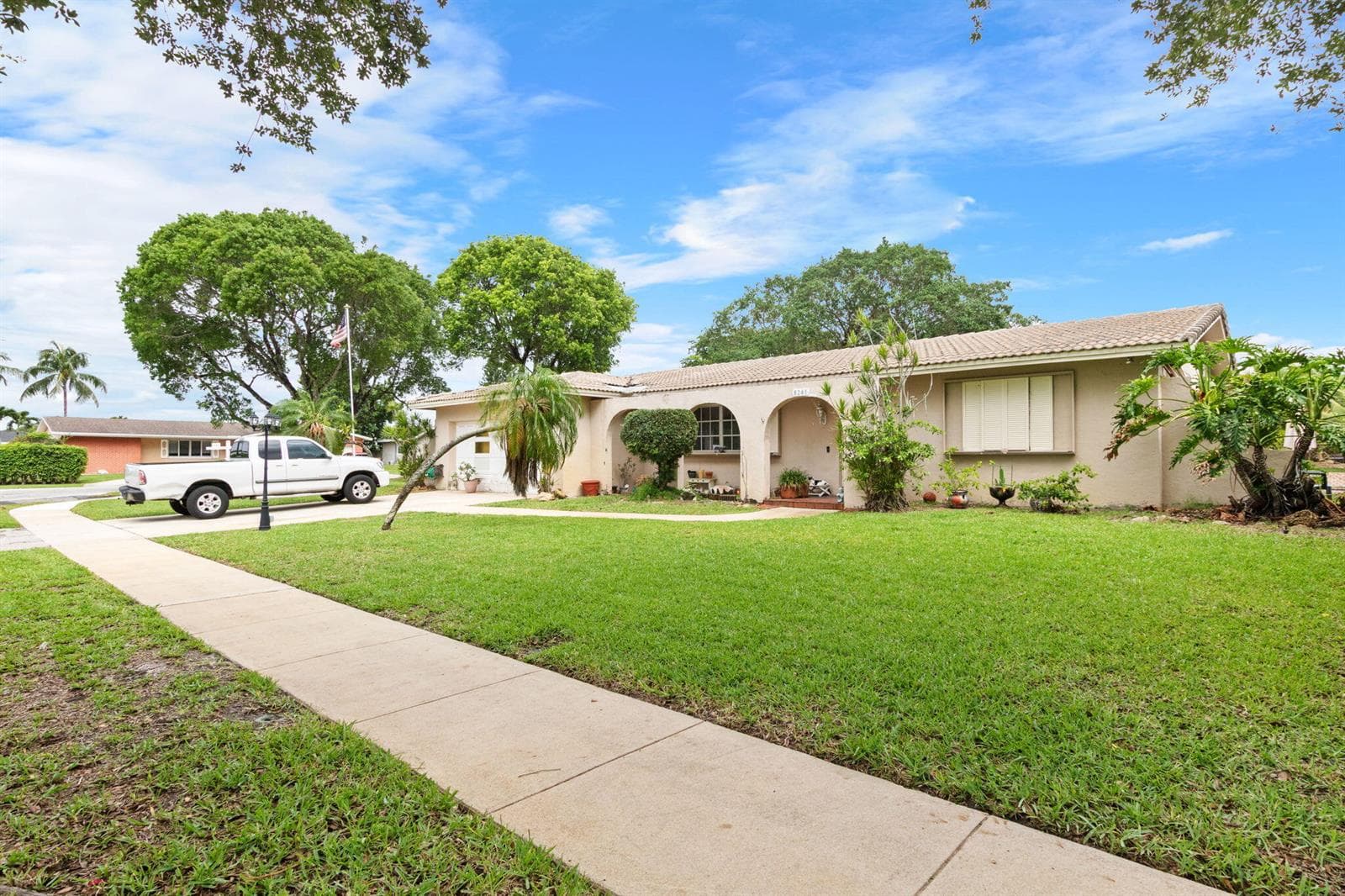 6241 SW 14th Street photo 15