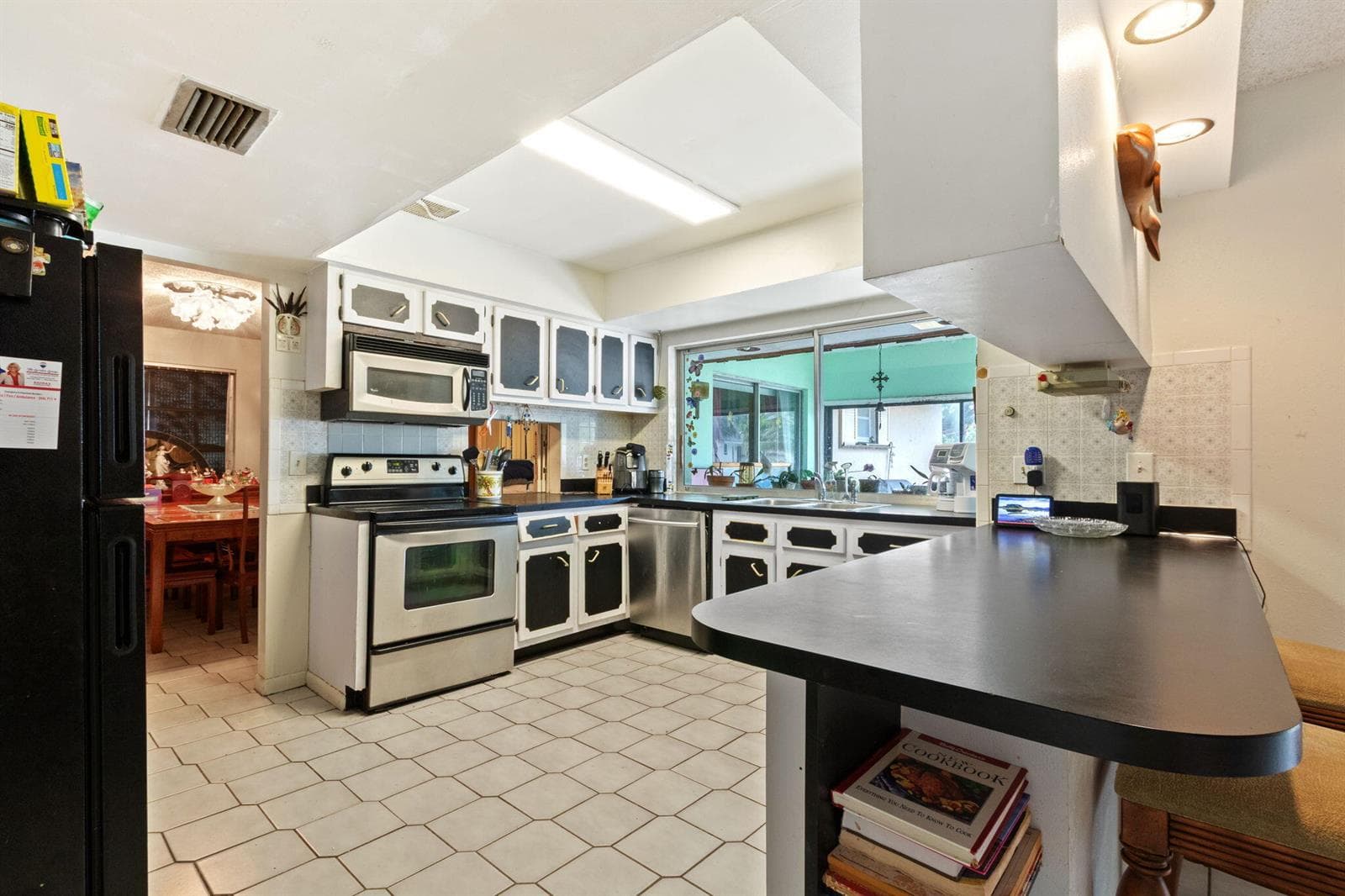 6241 SW 14th Street photo 19
