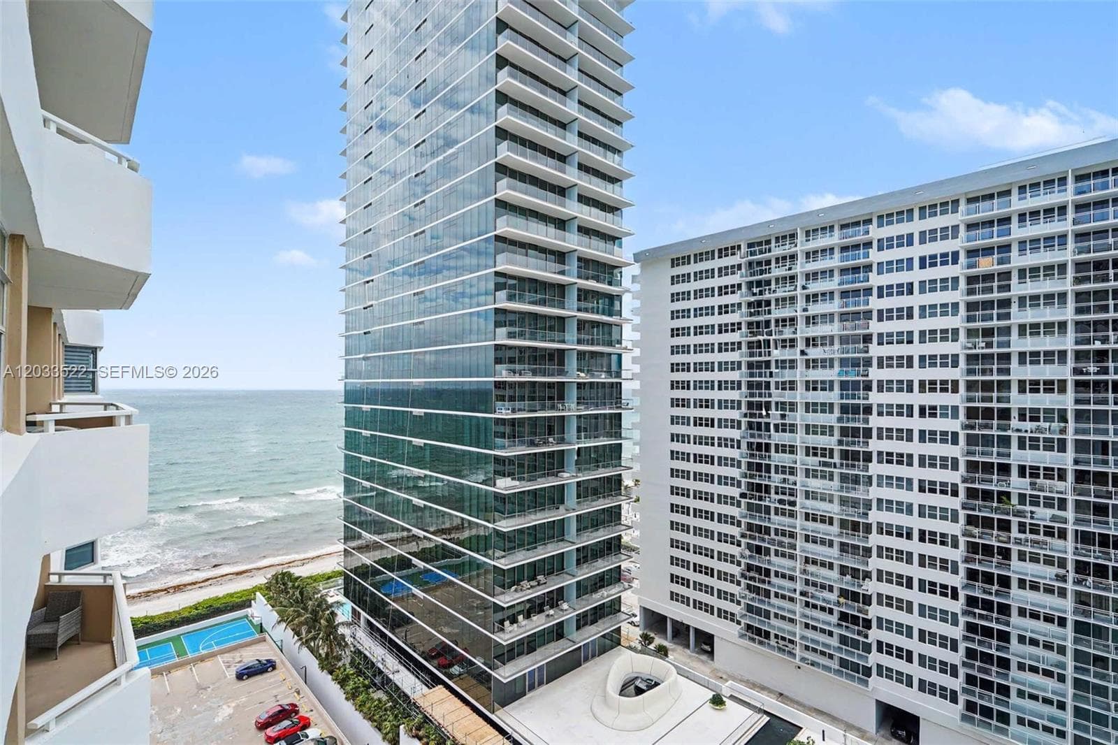 1980 S Ocean Dr 15A photo 2
